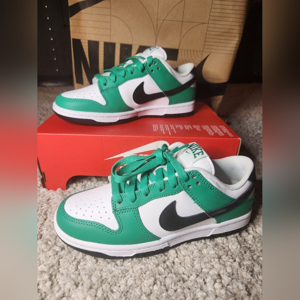 Nike Dunk Low
